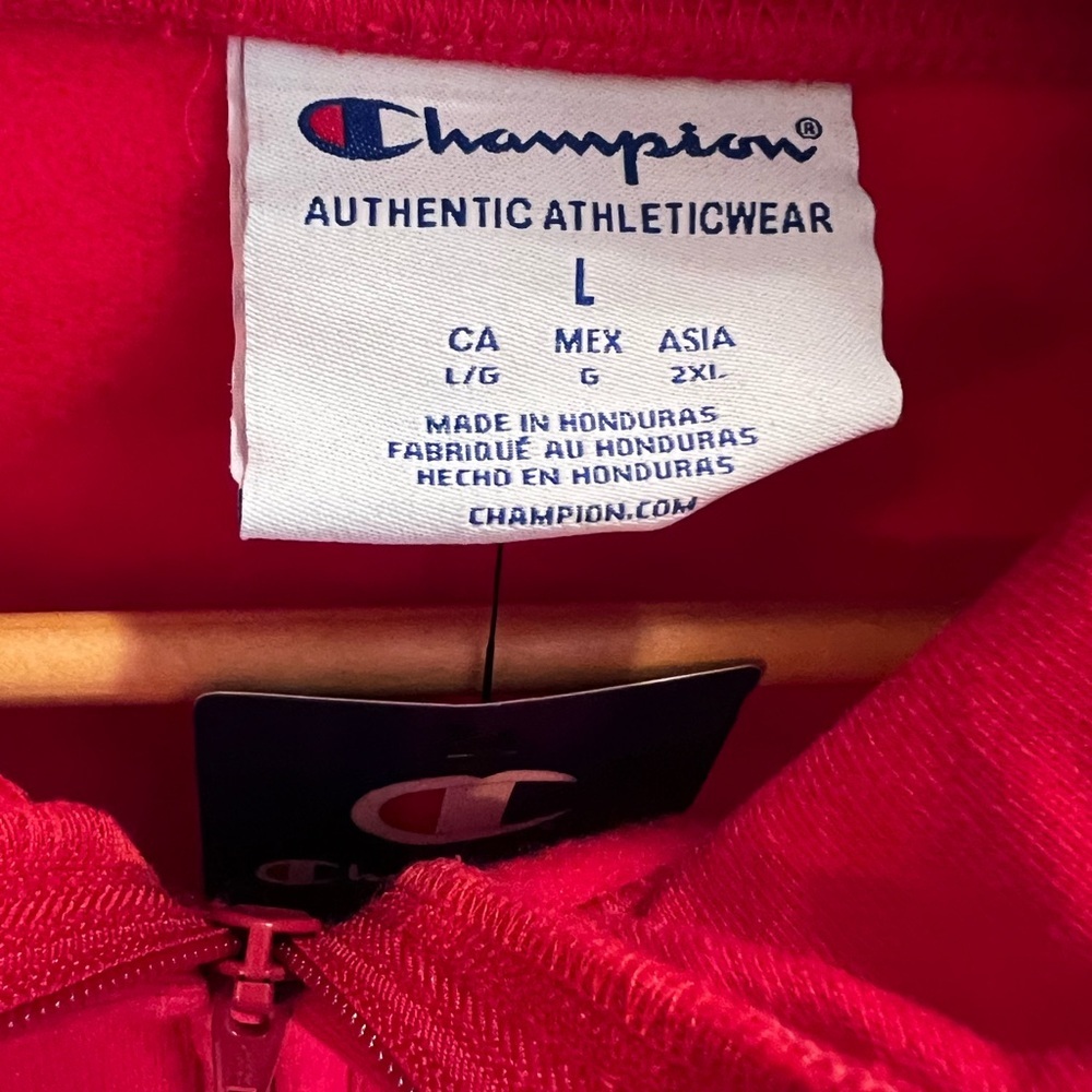 Champion Men's Red Zip-Up Sweater - Picture 4 of 4